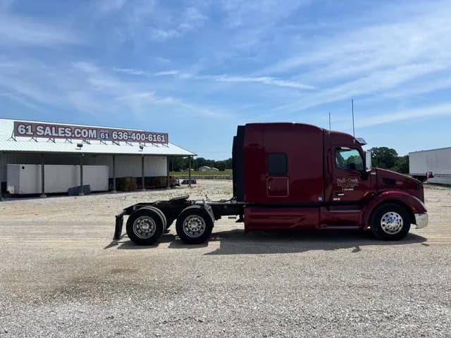 2018 Peterbilt 579 - Sleeper
