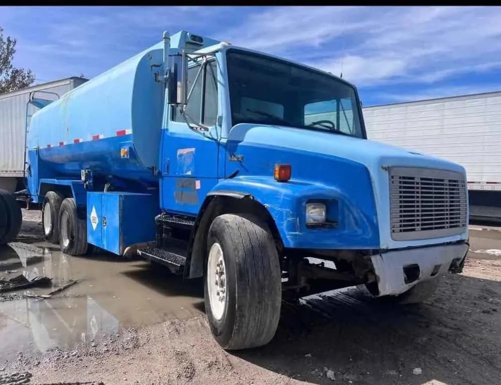 1995 Freightliner FL80