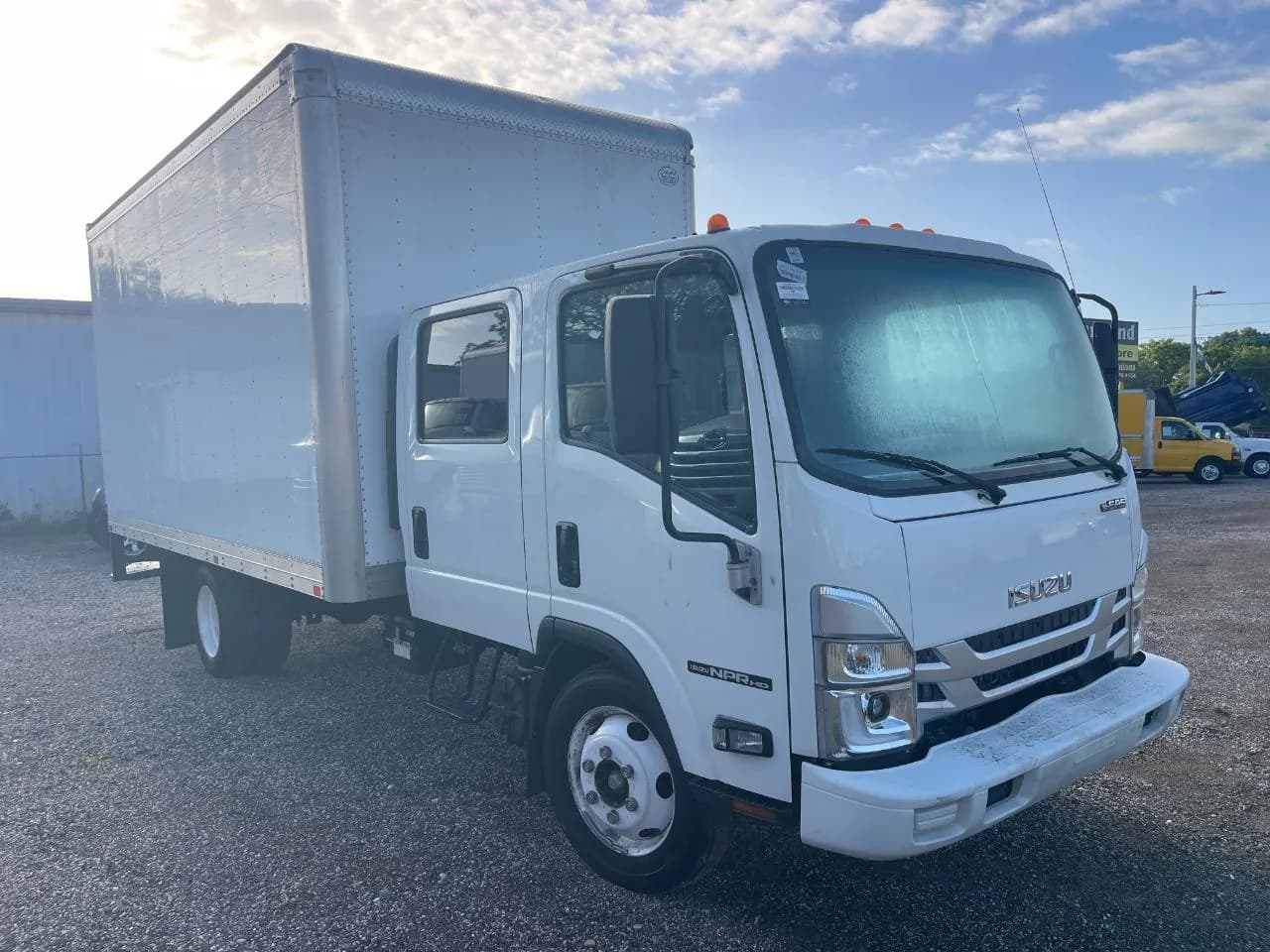 2024 Isuzu NPR HD GAS CREW