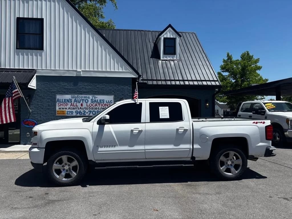 2018 Chevrolet Silverado 1500 LT Crew Cab