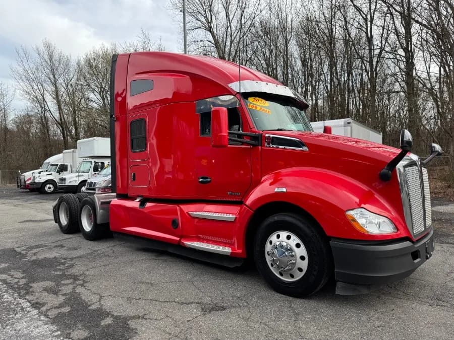 2020 Kenworth T680 Conventional