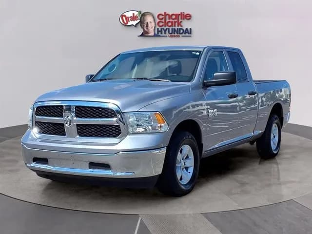 2024 Ram 1500 Classic - Pickup