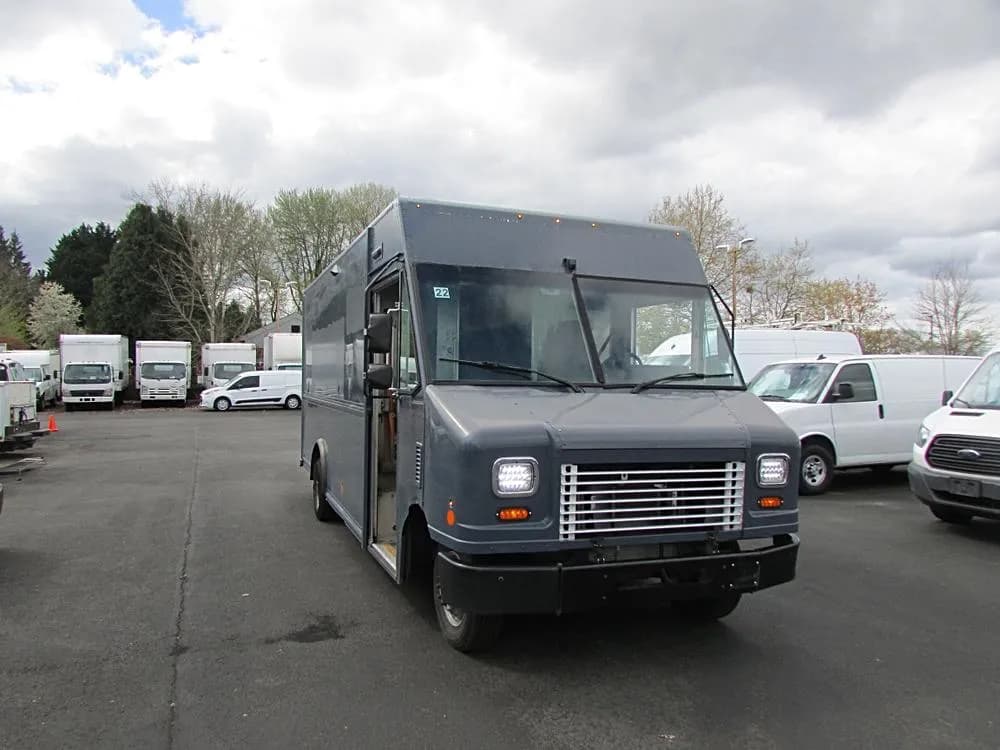 2019 Ford E-450 Stripped - Vans