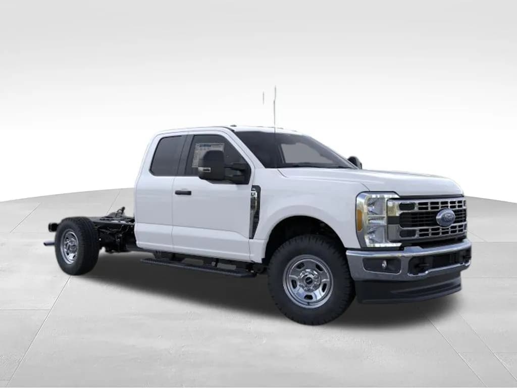 2026 Ford F-350 - Chassis