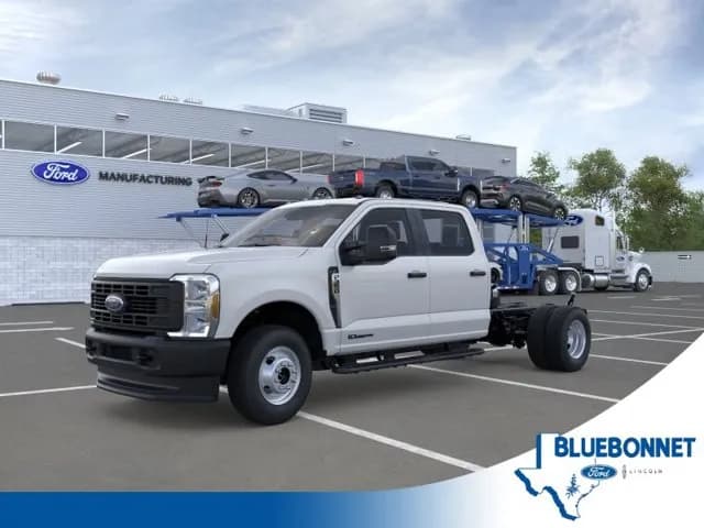 2026 Ford F-350 Crew Cab - Chassis