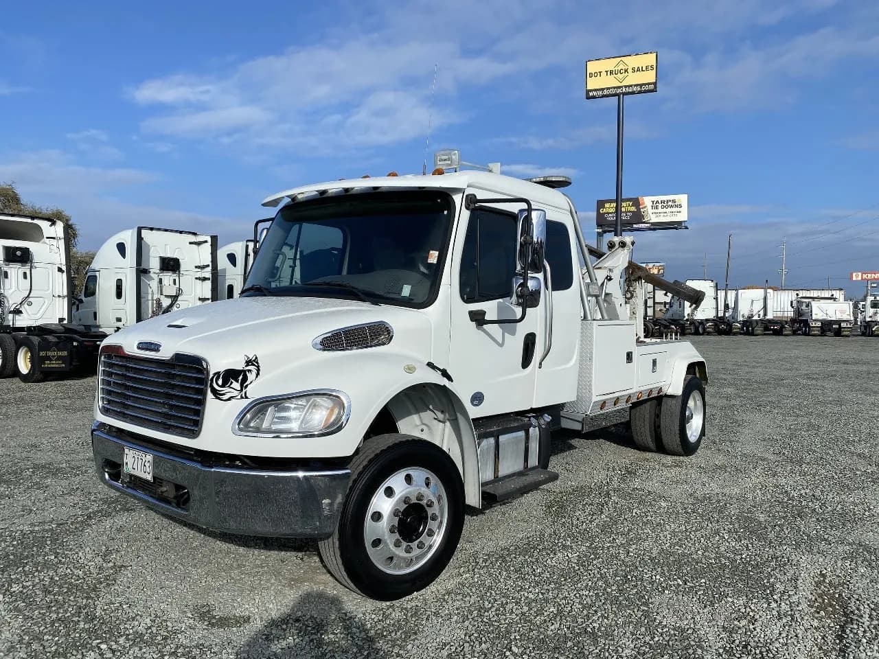 2014 Freightliner M2 - Tow