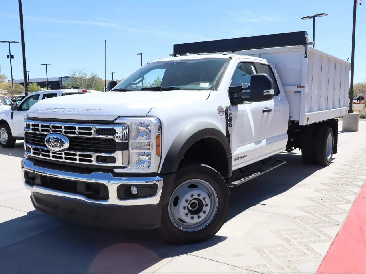 2026 Ford F-550 Super Duty Extended Cab - Dump