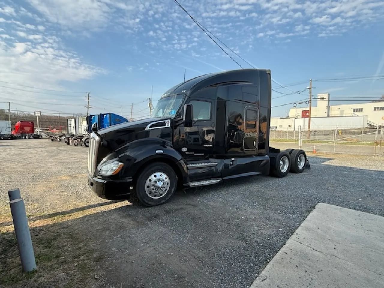 2020 Kenworth T680 Tandem Axle - Sleeper