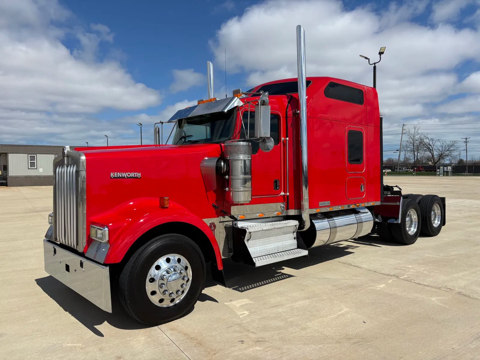 2006 Kenworth W900L - Sleeper
