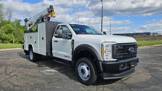 2025 Ford F-550 - Service