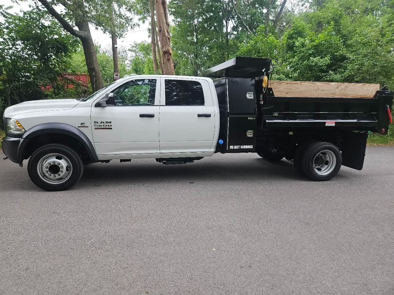2018 Ram 5500 Crew Cab LWB - Pickup