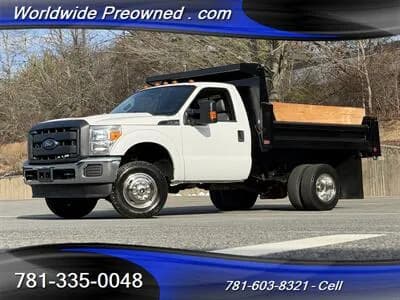 2015 Ford F-350 Super Duty XL - Pickup