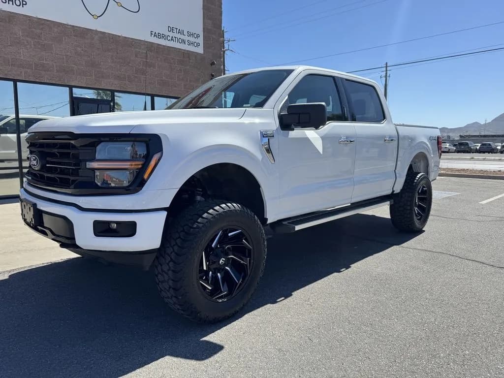 2024 Ford F-150 XLT - Pickup