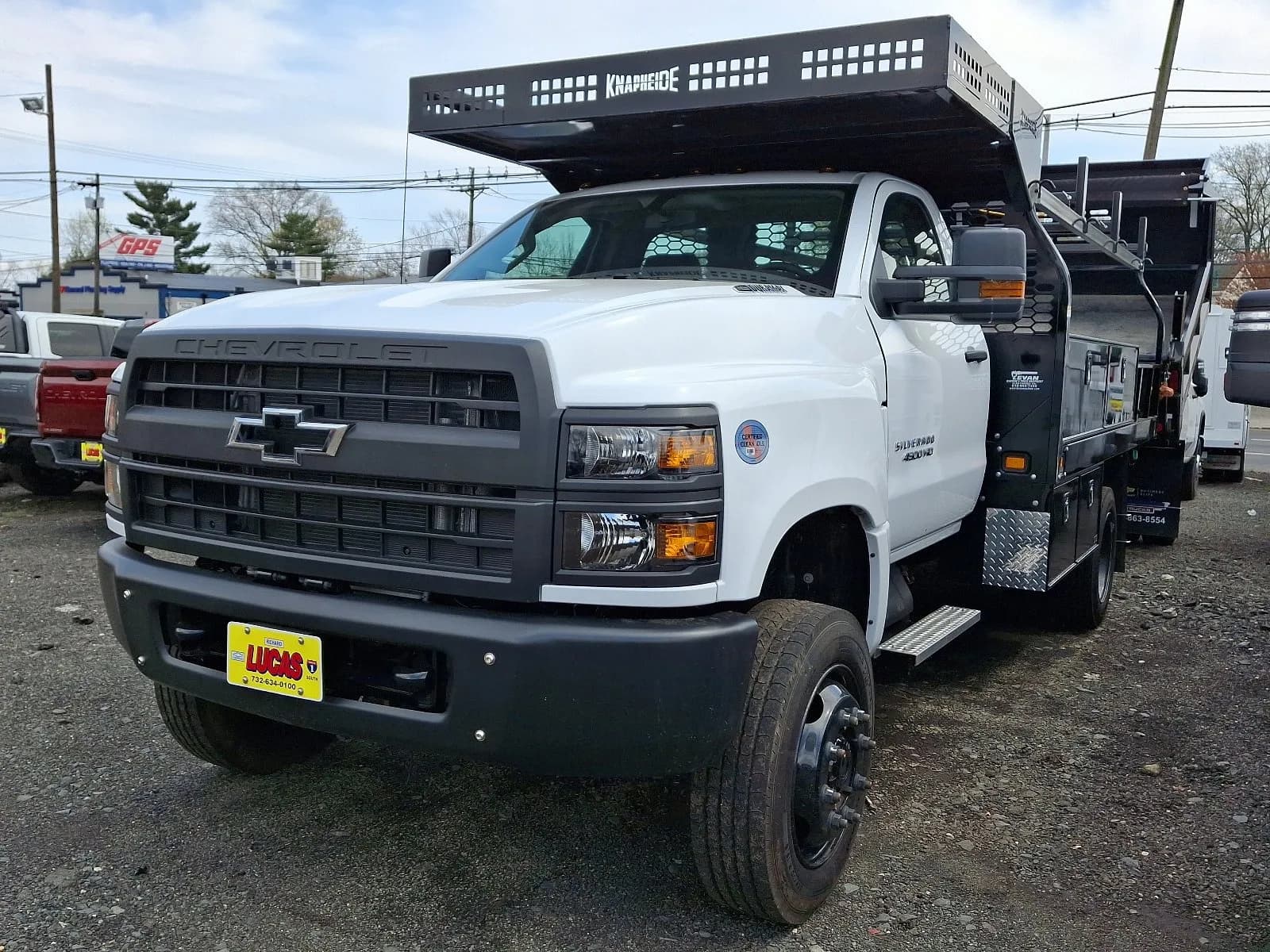 2024 Chevrolet Silverado 5500 - Pickup