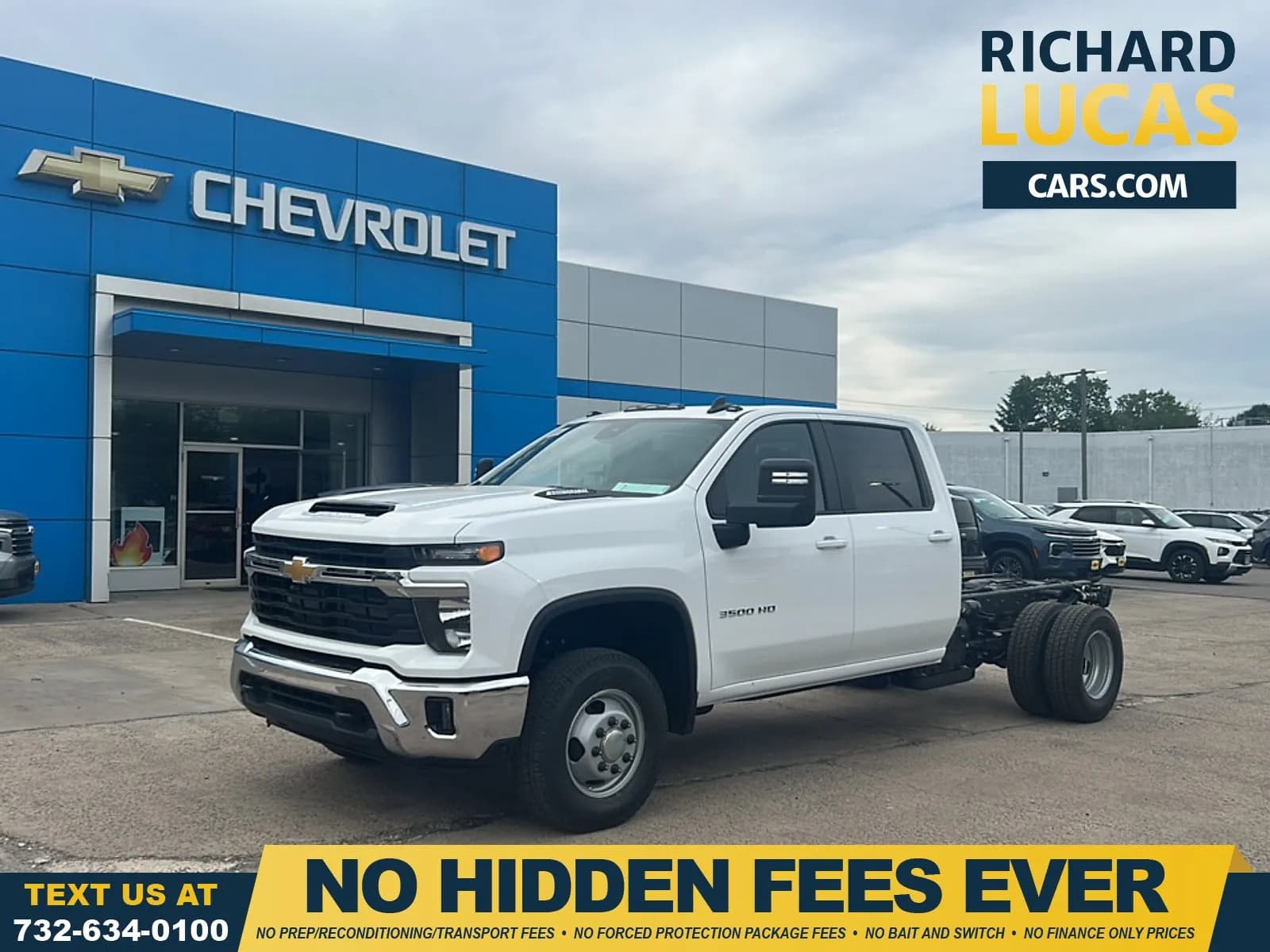 2026 Chevrolet Silverado 3500 Crew Cab - Chassis