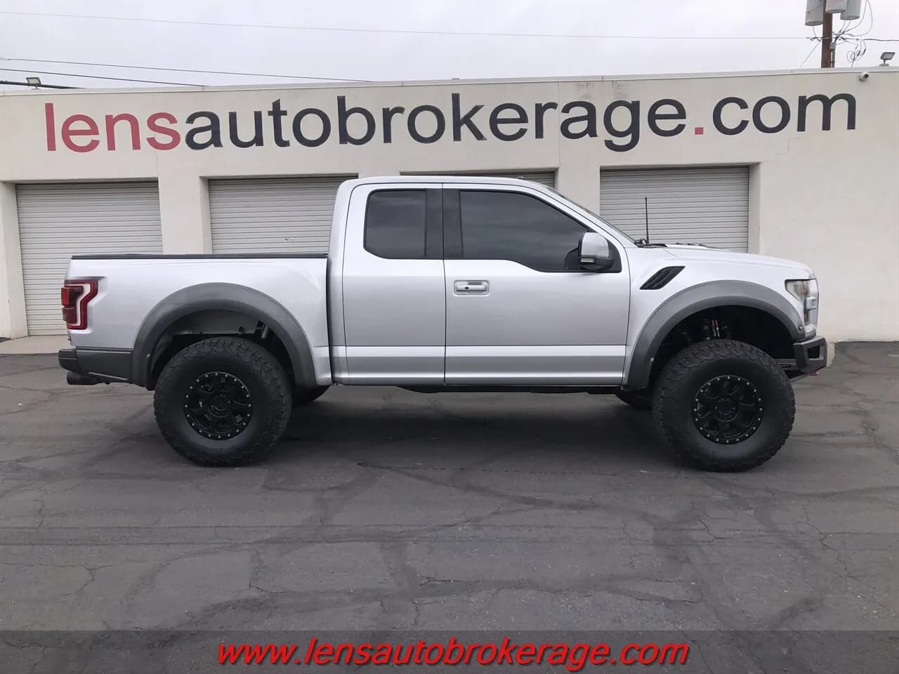 2017 Ford F-150 Raptor - Pickup