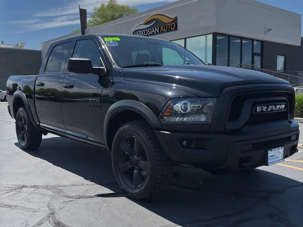 2019 Ram 1500 Classic Crew Cab Warlock Pickup 4D 5 1/2 ft