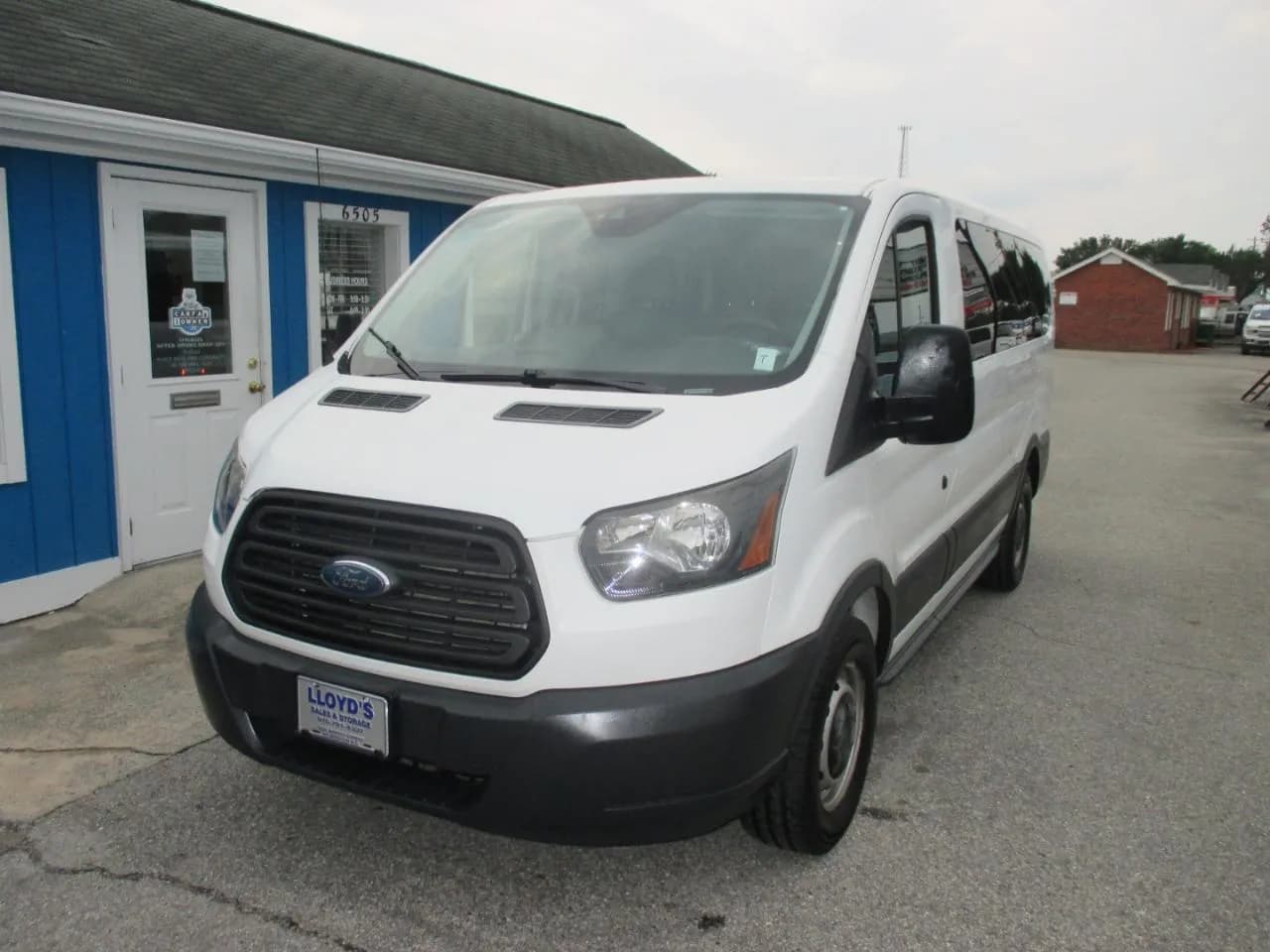 2018 Ford Transit Passenger Wagon T-150 130" - Vans