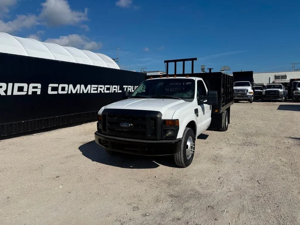 2008 Ford F-350 - Flatbed