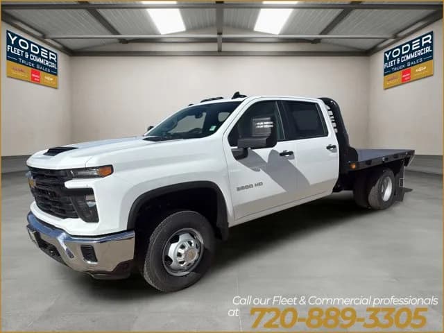 2026 Chevrolet Silverado 3500 Crew Cab - Flatbed
