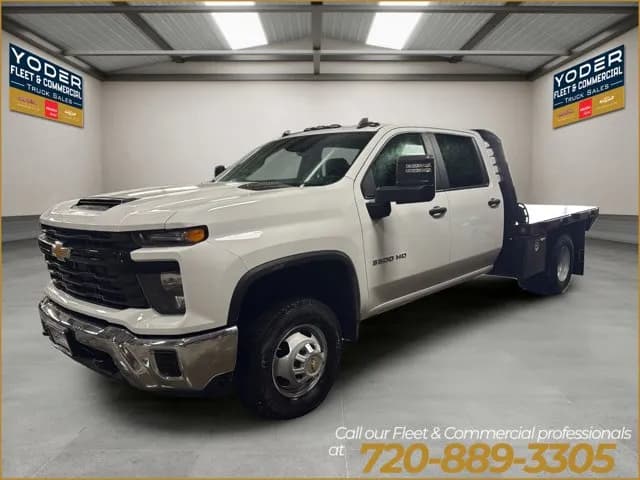 2026 Chevrolet Silverado 3500 Crew Cab - Flatbed
