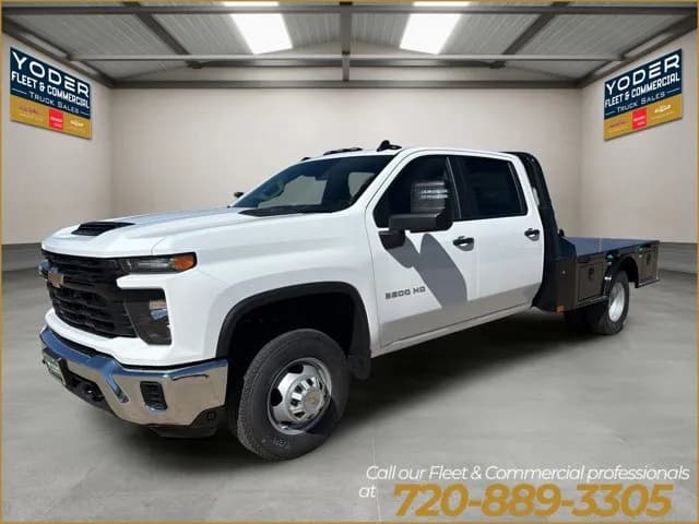2026 Chevrolet Silverado 3500 Crew Cab - Flatbed