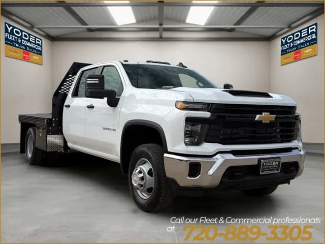 2026 Chevrolet Silverado 3500 Crew Cab - Flatbed
