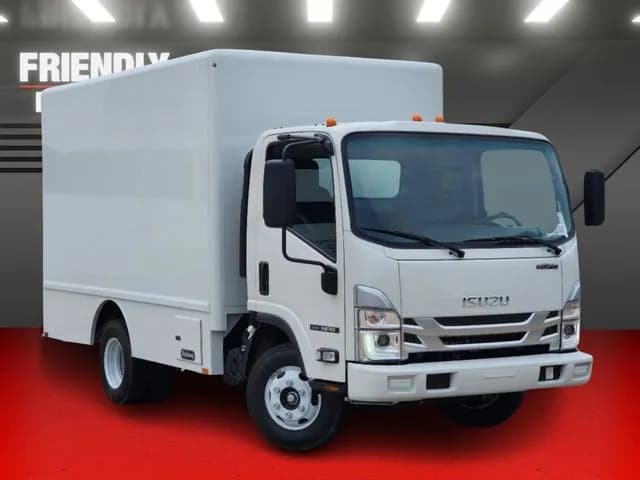 2024 Isuzu NPR - Box