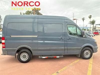 2018 Mercedes-Benz Sprinter Worker 2500 - Vans
