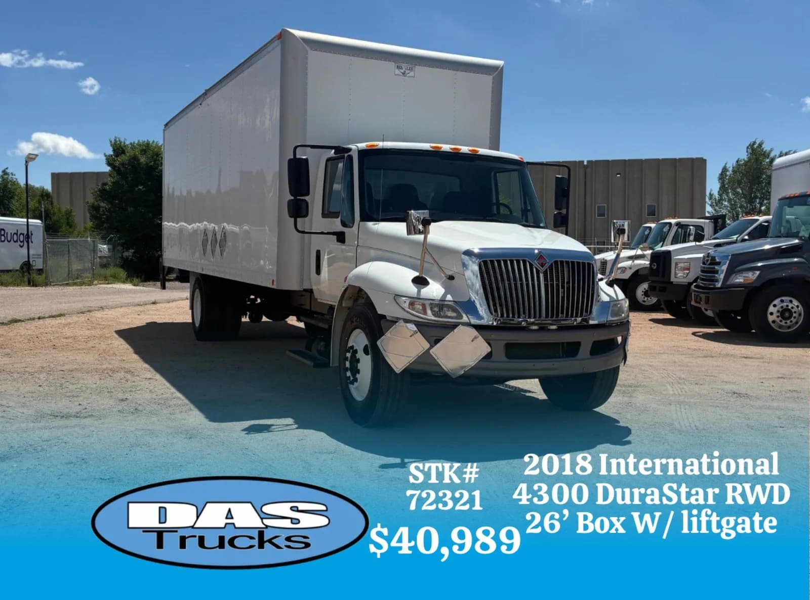 2018 International 4300 DuraStar 26' - Box