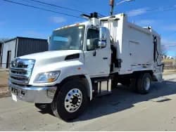 2019 Hino 338