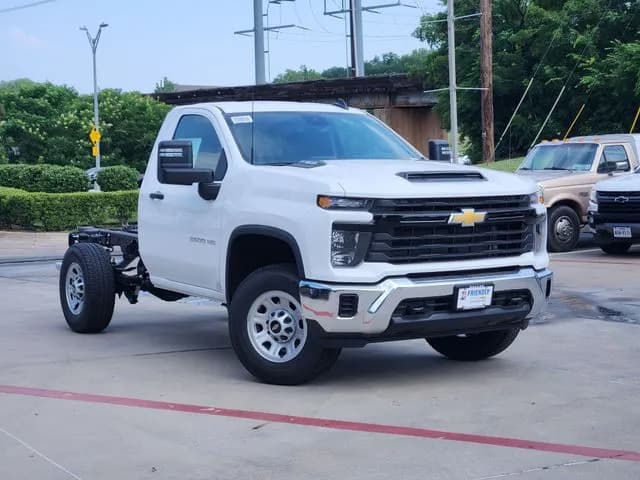 2025 Chevrolet Silverado 3500 - Chassis