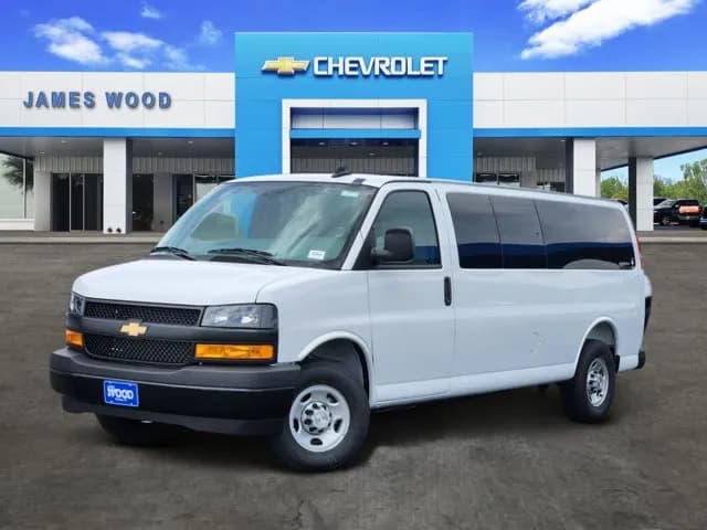 2026 Chevrolet Express 3500 - Vans