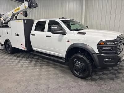 2026 Ram 5500 Crew Cab - Service