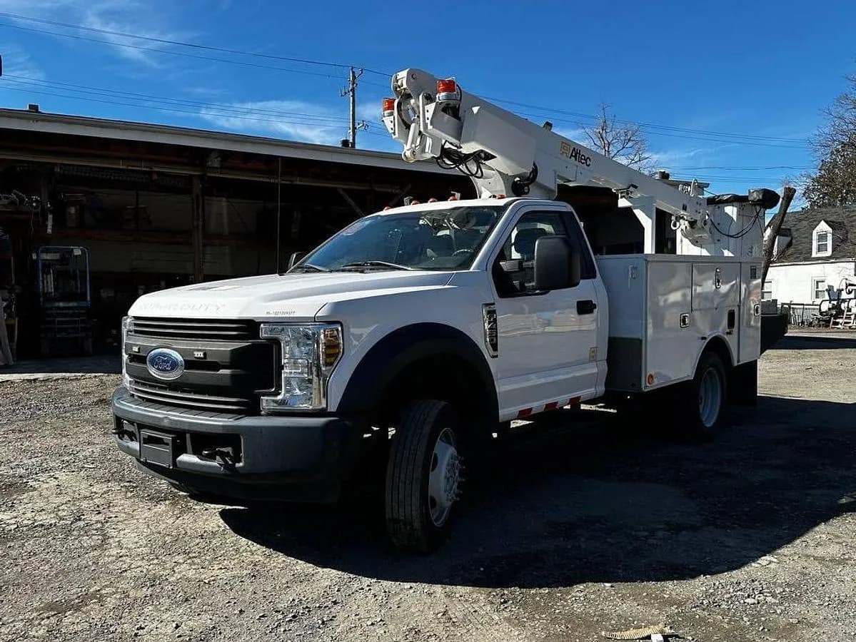 2018 Ford F450 - Bucket