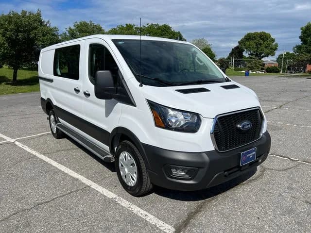 2025 Ford Transit-250
