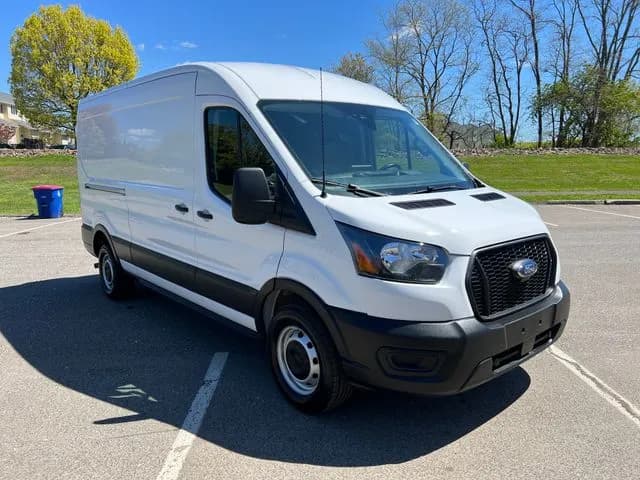 2025 Ford Transit-250