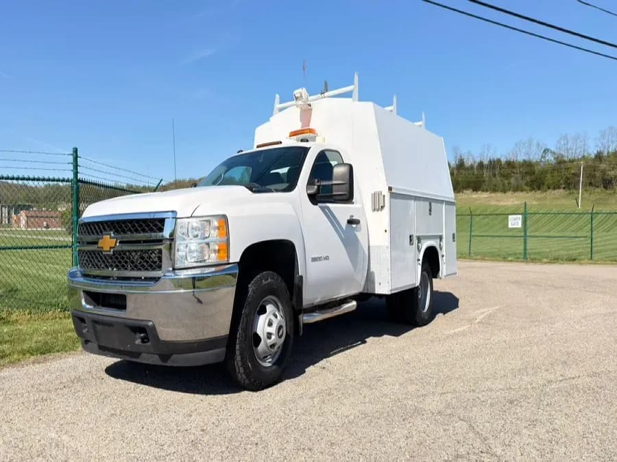 2013 Chevrolet Silverado 3500HD - Chassis