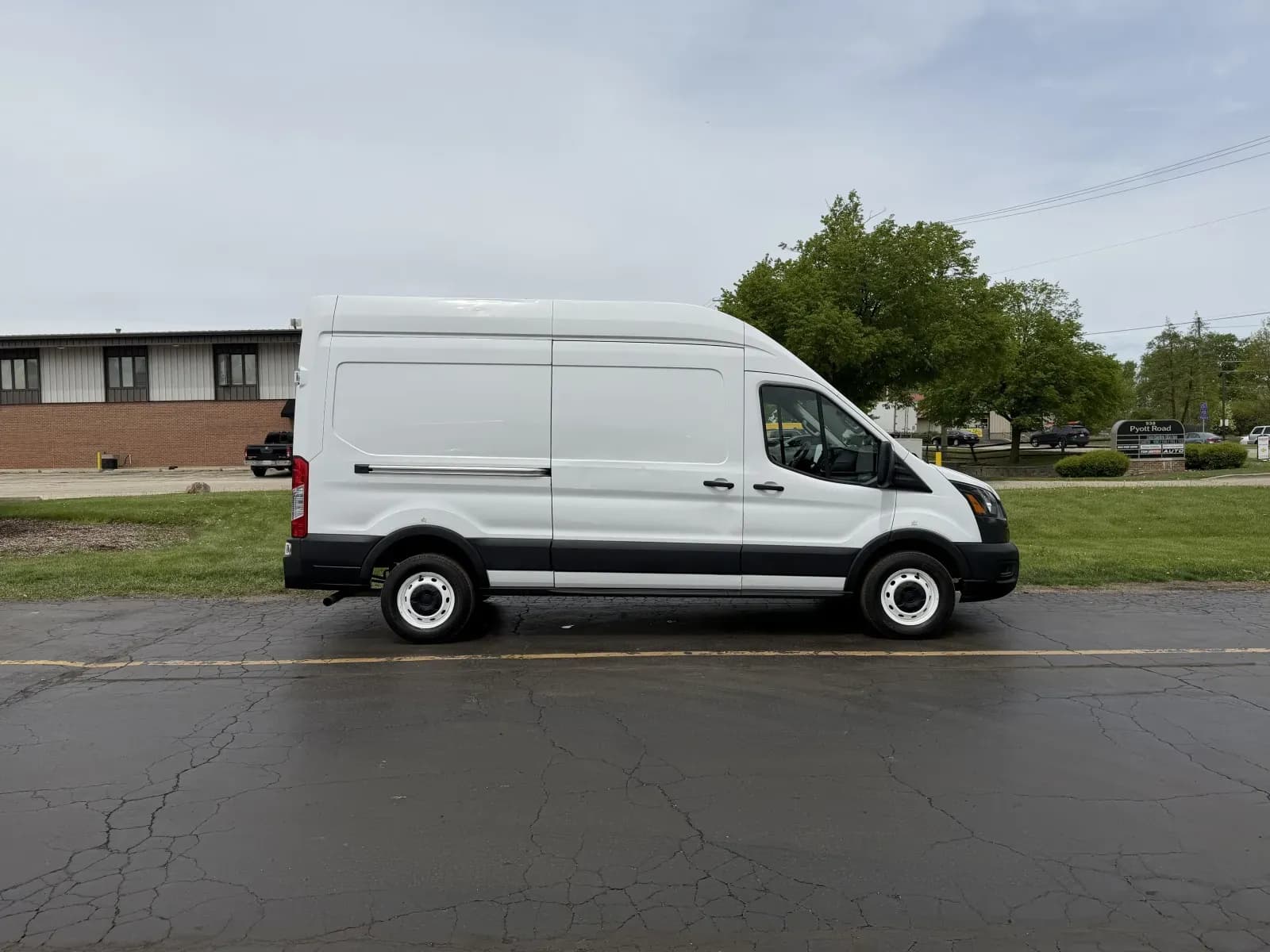2021 Ford Transit - Vans