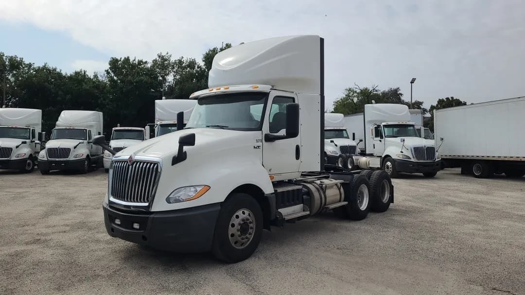 2021 International LT625