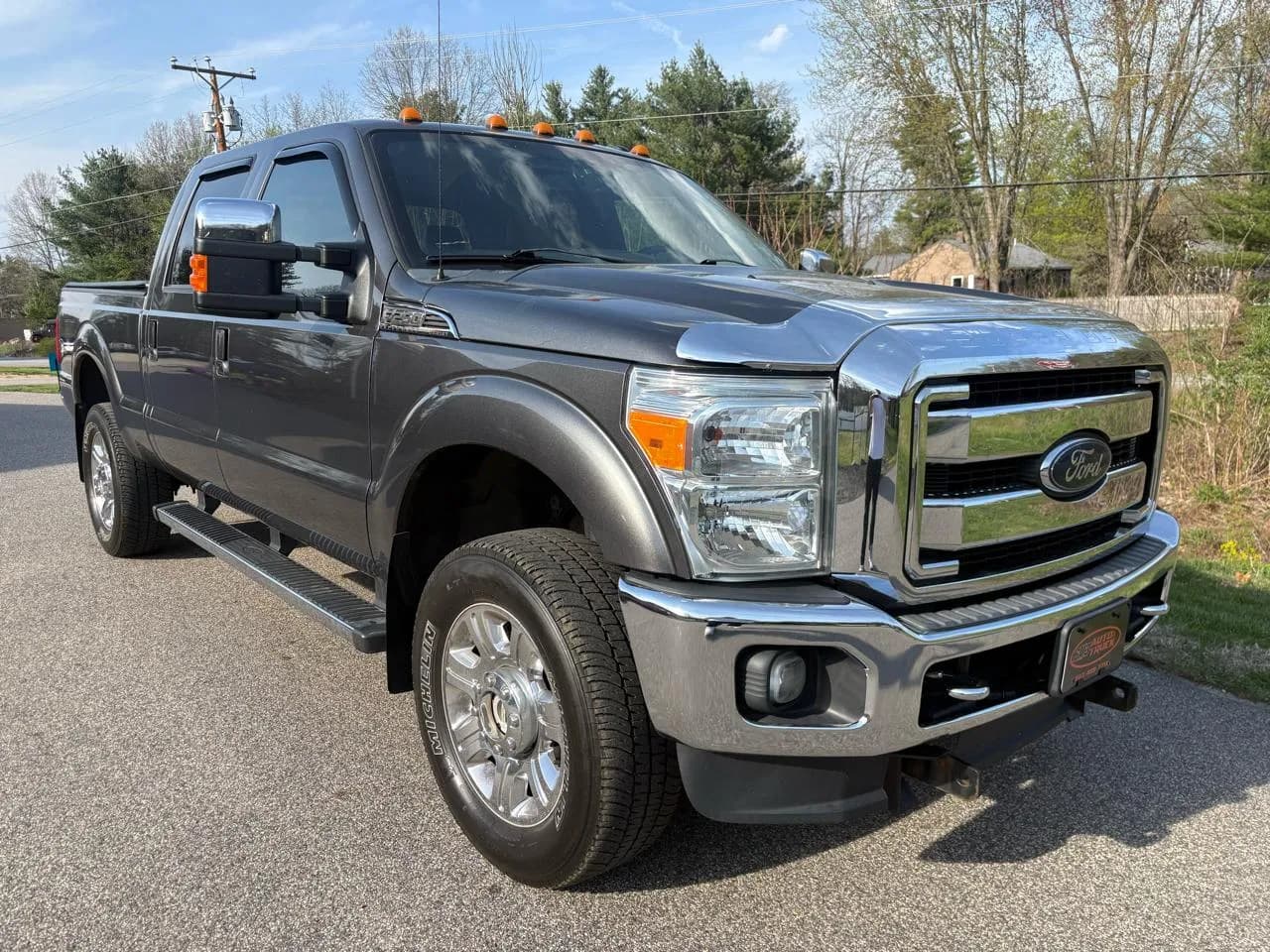 2015 Ford F-250 SD Lariat Crew Cab - Pickup