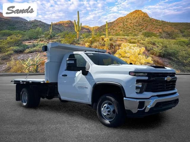 2025 Chevrolet Silverado 3500 - Dump