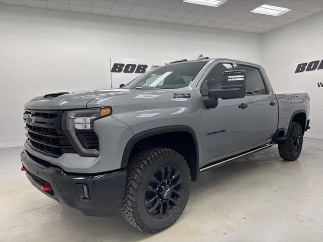 2026 Chevrolet Silverado 3500 Crew Cab - Pickup
