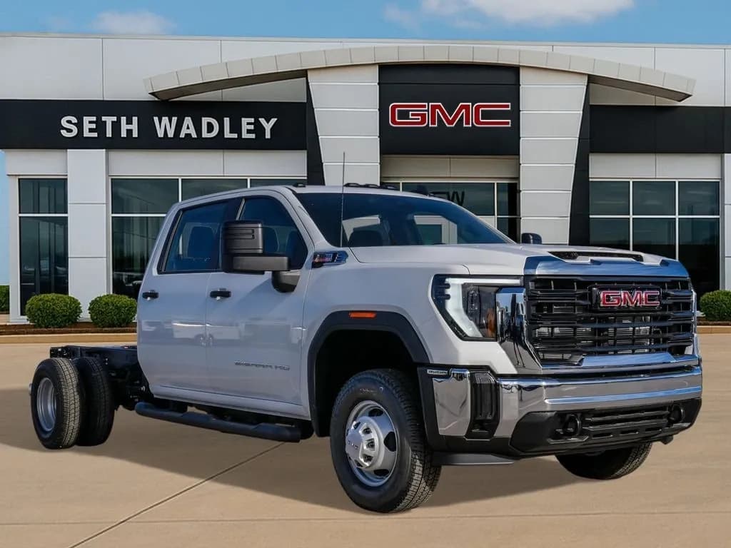 2026 GMC Sierra 3500HD - Chassis