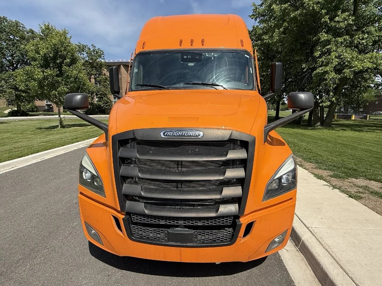 2025 Freightliner PT126 Tandem Axle - Sleeper