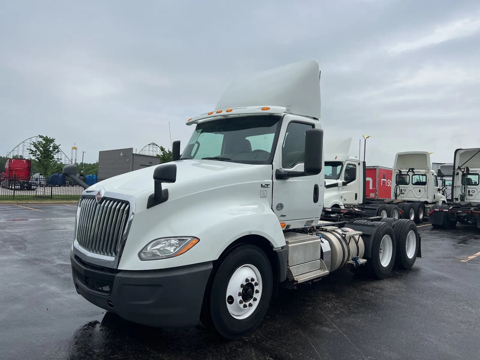 2019 International LT - - Day Cab