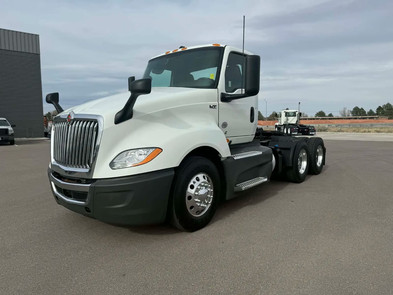 2021 International LT625 - - Day Cab
