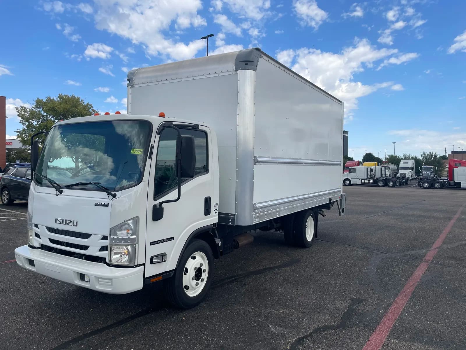 2017 Isuzu NPRGASHD - - Box