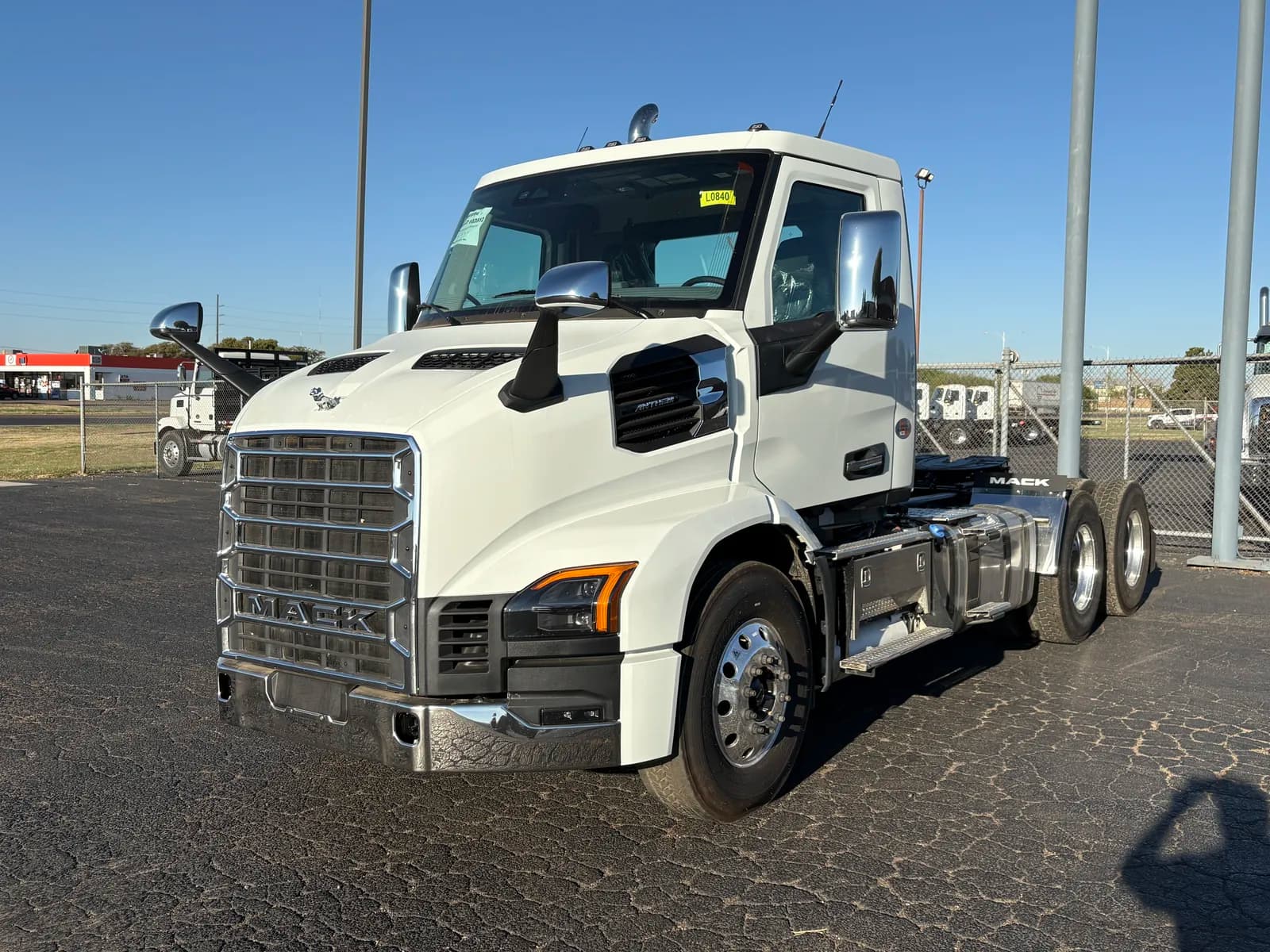 2027 Mack AN64T - Day Cab