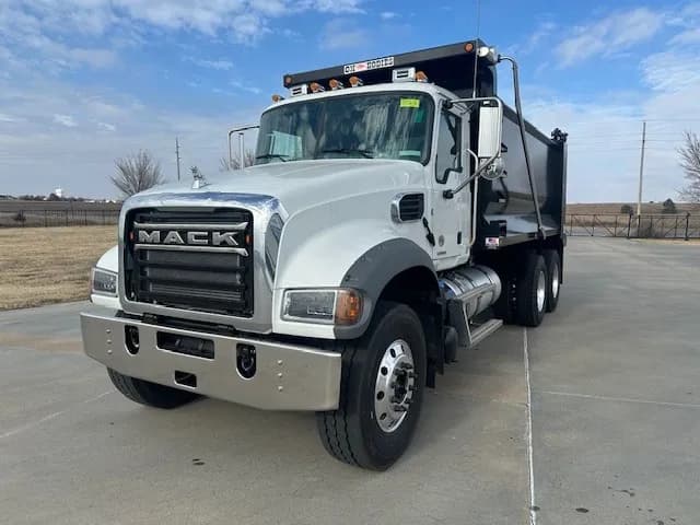 2026 Mack GR64F - Dump